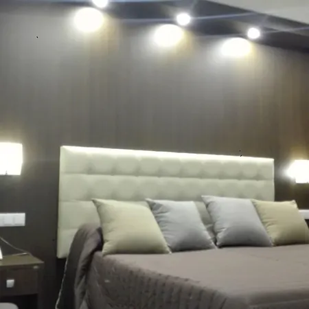 Rambla Emerita, Centro Ciudad 2*