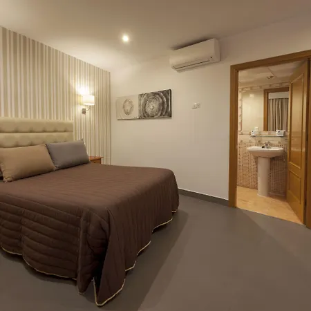 Rambla Emerita, Centro Ciudad Hotel 2*