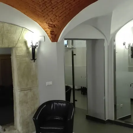 Rambla Emerita, Centro Ciudad 2*