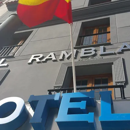 Rambla Emerita, Centro Ciudad 2*