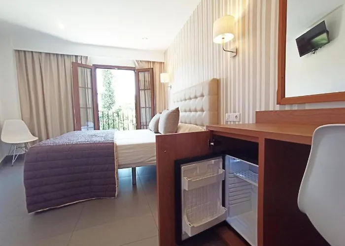 Rambla Emerita, Centro Ciudad ホテル 2*