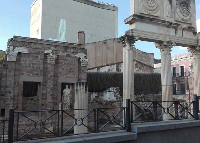 Rambla Emerita, Centro Ciudad 2*