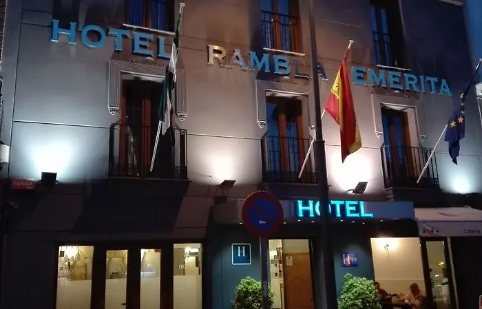 ホテル Rambla Emerita, Centro Ciudad メリダ