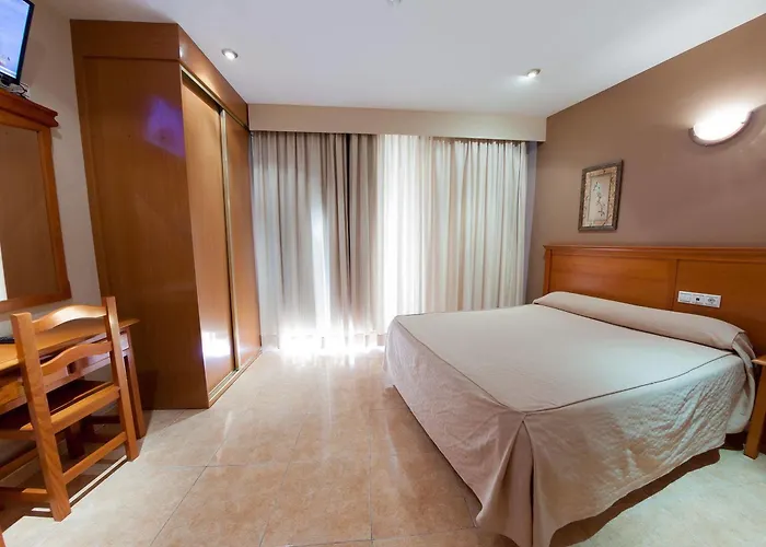 ホテル Rambla Emerita, Centro Ciudad メリダ